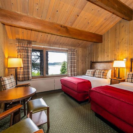 Glacier Bay Lodge Густав Екстериор снимка